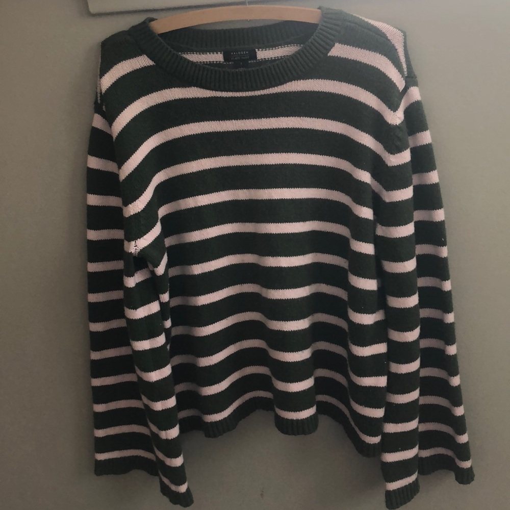 Green/pink comfy cotton sweater